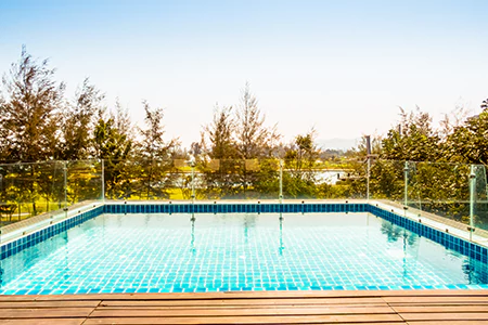 Cost of Glass Pool Fence Repair in Wekiwa Springs, FL